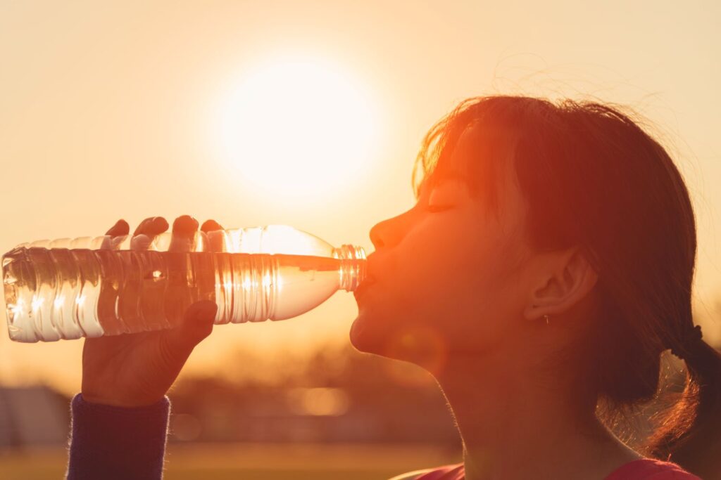 Summer heat affects more than your comfort—it can influence your energy, focus, sleep, and overall sense of well-being. Understanding how your body responds to prolonged heat, along with simple strategies to support hydration and recovery, can help you stay active and feel your best throughout the season.